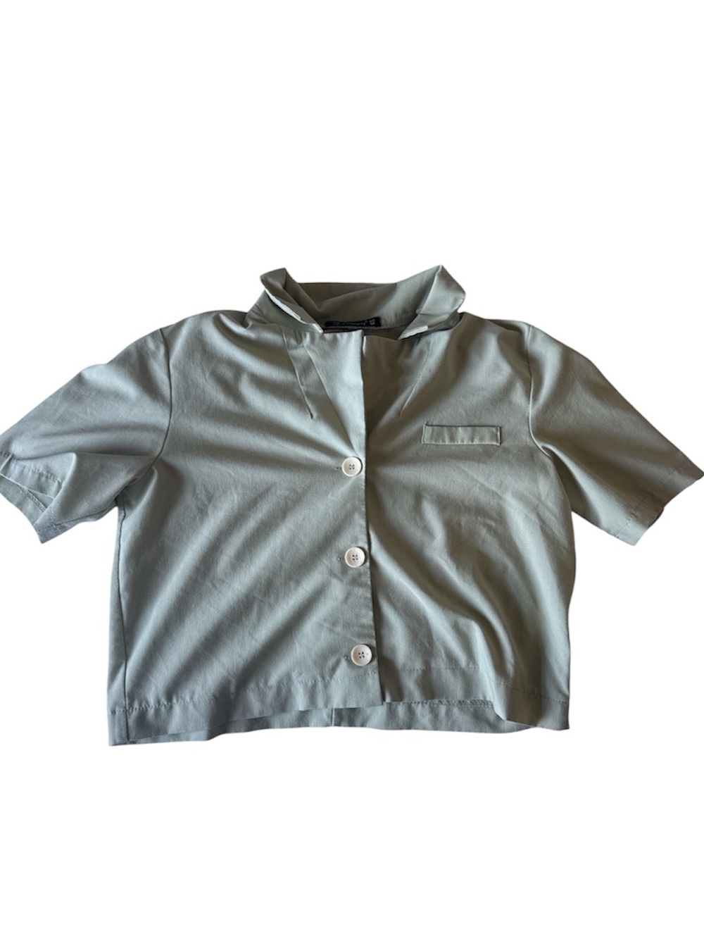 Cropped Short-Sleeve Button-Down Shirt in Sage